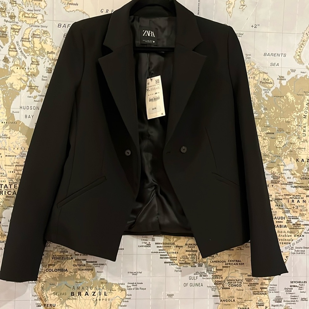NWT Zara Tuxedo Blazer Size XL